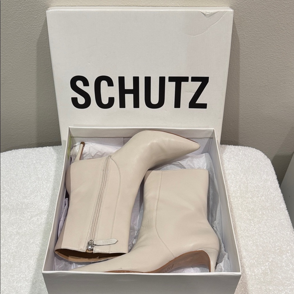 SCHUTZ Pearl Blake Bootie